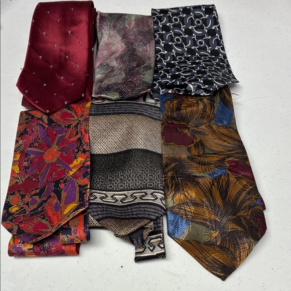 Men's Multicolor Tie Set - Picture 2 of 8